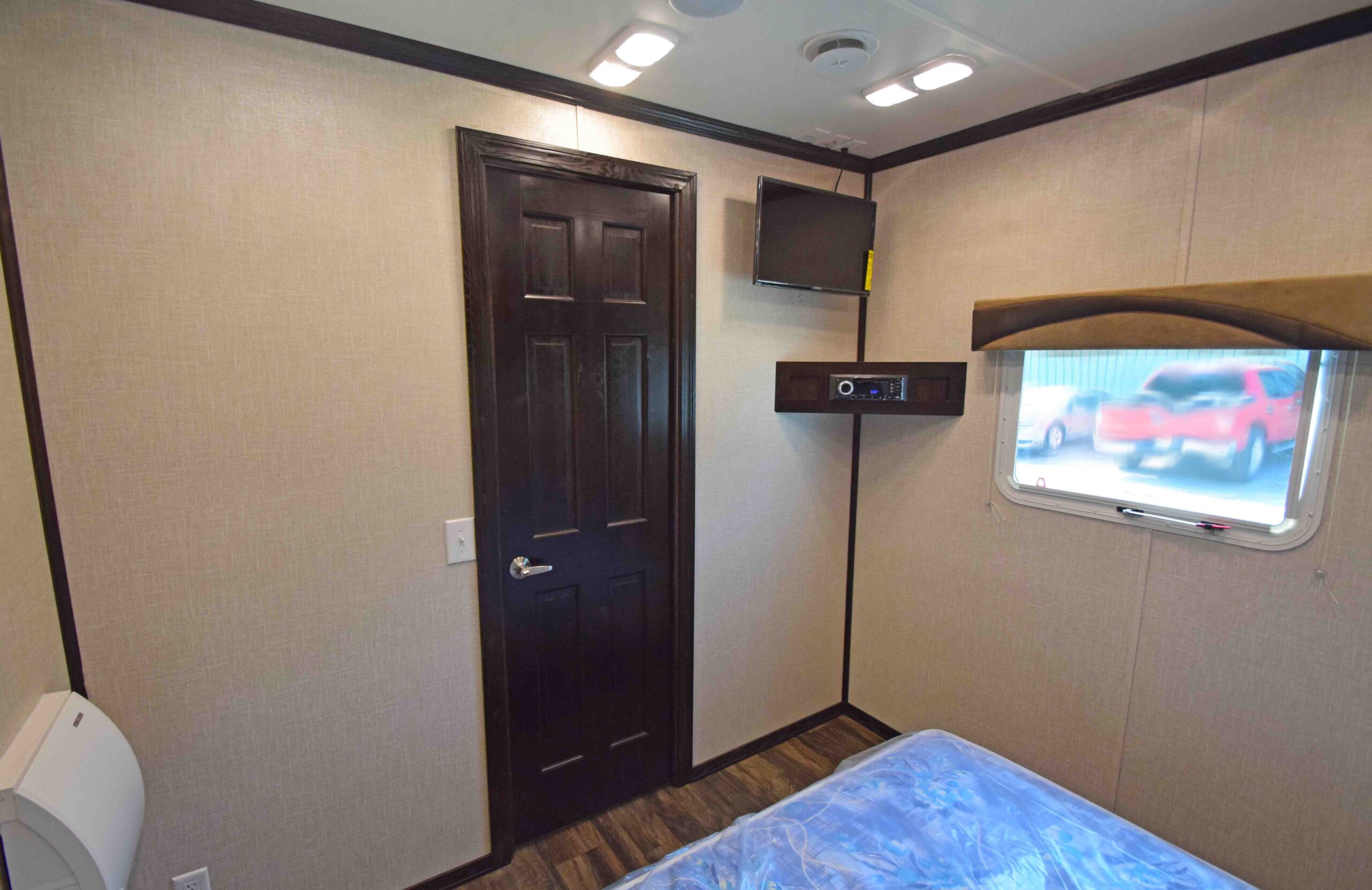 bedroom rv supervisor trailer